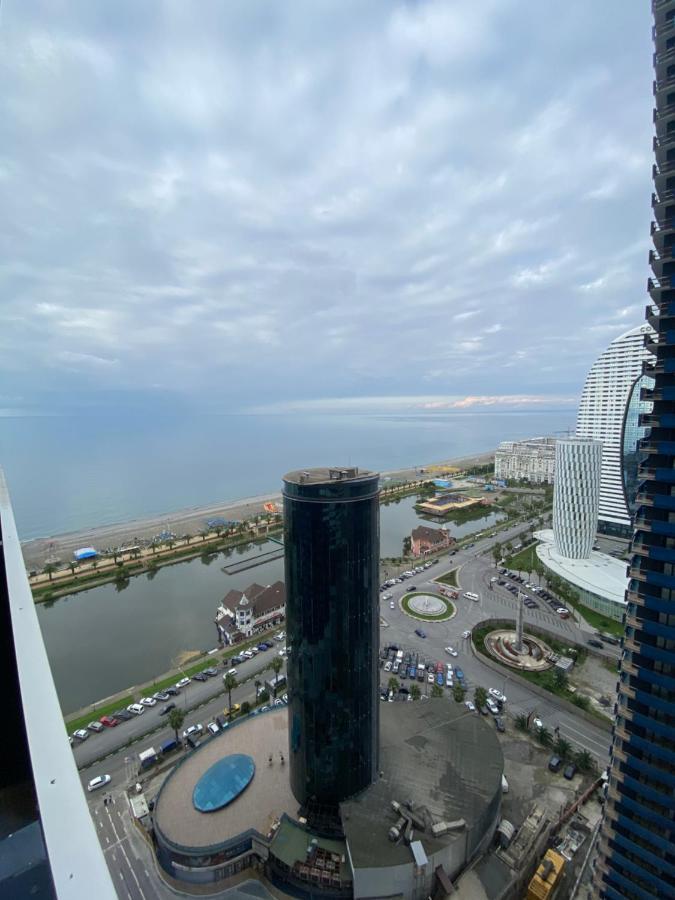 Orbi City Aparthotel Batumi Exterior foto